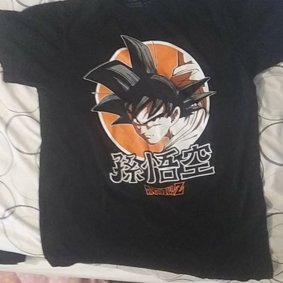 Dragon ball Z t-shirt - Picture 2 of 3